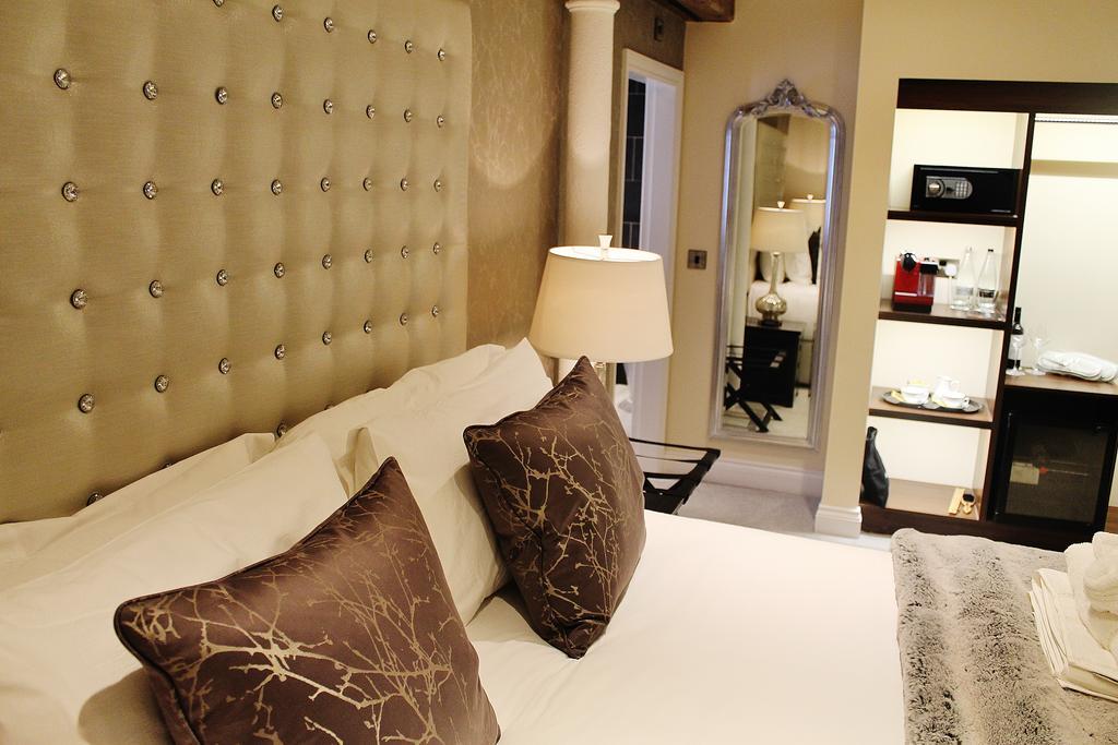 Boutique By Browns Hotel 3*
